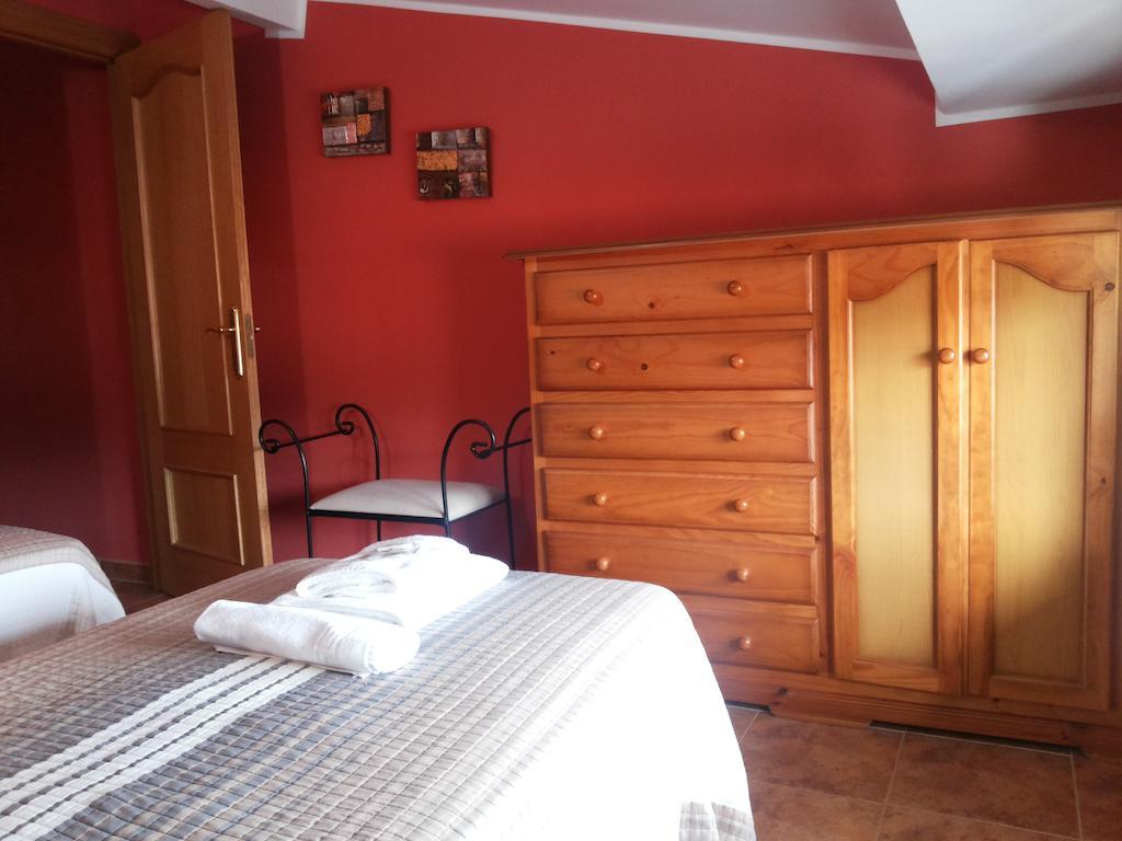 Casa Marivi Ξενοδοχείο Niembro Δωμάτιο φωτογραφία